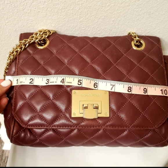 MK authentic bag and wallet set - Picture 4 of 8